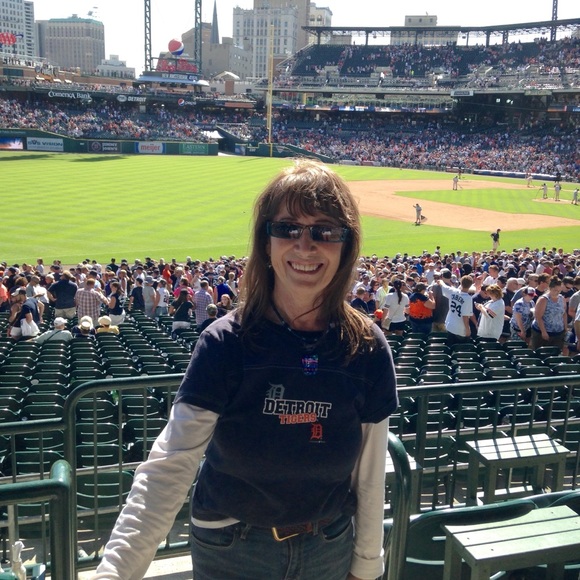 Meet your Posher, Debi - Picture 12 of 12